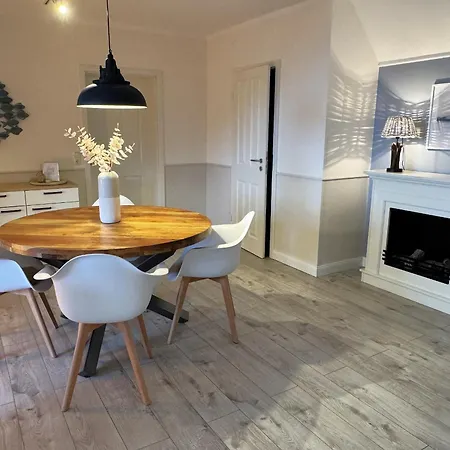 Oewern Diek App 47 *