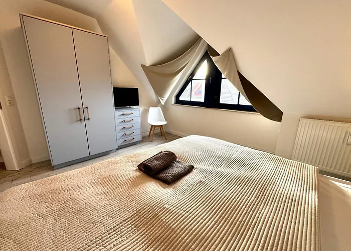 Oewern Diek App 47 *